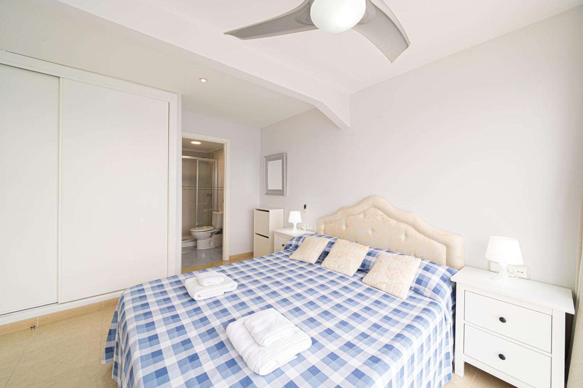 Apartamento Avenida Madrid Benidorm Esterno foto